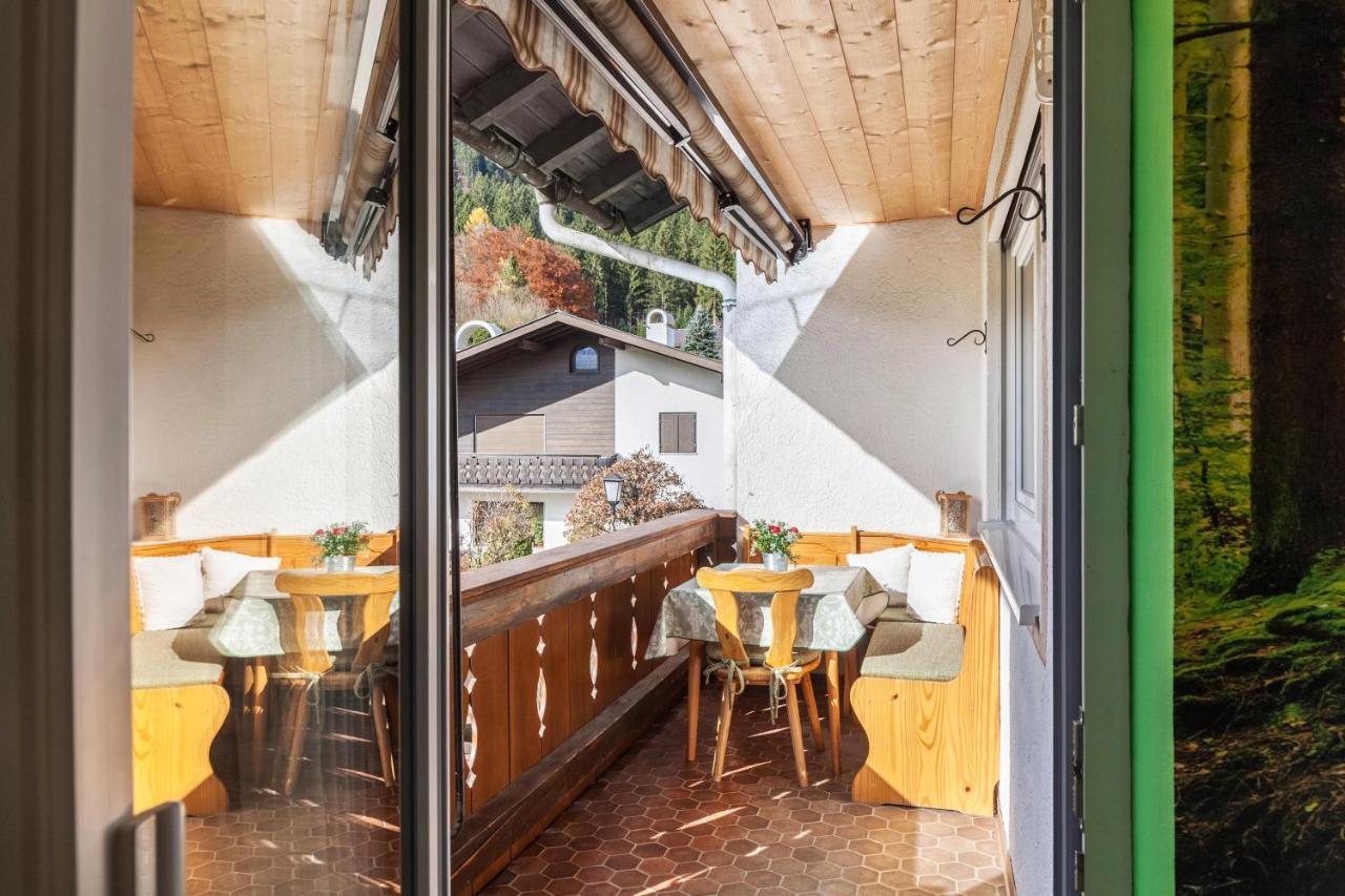 Ferienwohnung Waldruhe Garmisch-Partenkirchen Exteriör bild